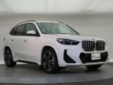 一目で伝わるBMW特有のスポーティーなプロポーションは、BMWの走行性能を生み出すのに欠かせない要因の一つです。細部まで拘りぬいたお車をぜひ一度ご覧ください!
