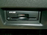 ビルトインタイプのETC2.0装備です!高速道路もストレスなくスムースに走行できますよ。