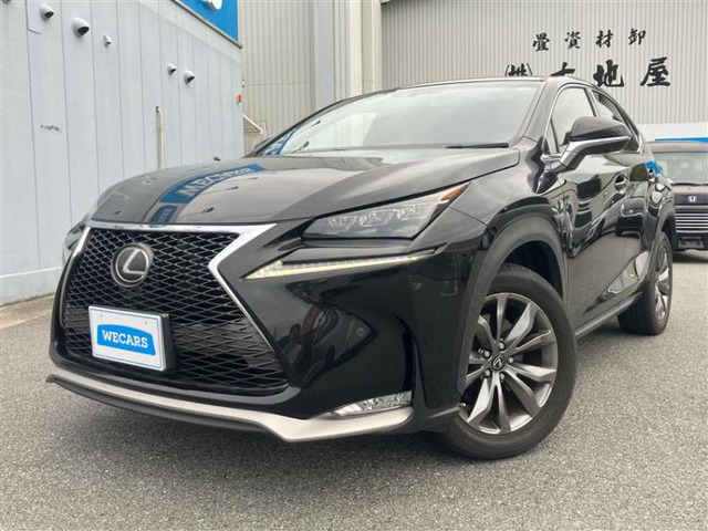 NX 200t Fスポーツ 
