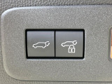 【パワーバックドア】スマートキーや運転席のボタンを押すだけでリアゲートが自動で開閉します!荷物を持っている時や、高い位置にあるバックドアを閉める際に便利な機能です♪
