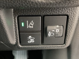 路外逸脱抑制機能、衝突軽減ブレーキを搭載。走行中の車線逸脱防止と前方衝突リスク低減をサポートする安心の安全装備です。