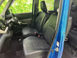 運転しやすいように配置された操作系は、直感的に操作できます。快適なドライビングをサポートします。