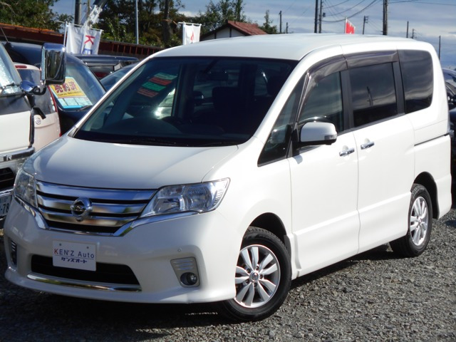 セレナ 2.0 ハイウェイスター 4WD