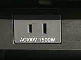 【1500Wアクセサリーコンセント】消費電力1500Wまでの家電が使えます。キャンプやスポーツ・アウトドアでのアクティビティはもちろん、災害・停電の際に大活躍♪