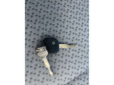 定休日は水曜日ですが、お問い合わせにはなるべく迅速に対応させていただけるよう心掛けてます!