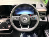【ステアリングスイッチ】運転中、前方から目線をそらすことなく、オーディオ等の操作が可能な便利機能!安心&快適なドライブを演出してくれます♪
