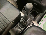 ご覧いただくタイミングによっては、掲載中の車両でも商談が入っていたり、更新・反映の時差があるため売約済みになっている場合がございます。