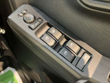ダイハツディーラーでは「ダイハツ認定U-CAR」という基準を設け、車選びに詳しくないお客様でも「安心して選べる」をご提供しています。