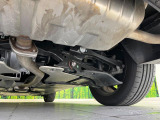 お車を安心してお乗りいただく為には、足回りの定期点検が欠かせません。サービスサポート(有償保証)では無料点検もご提供しており、安心のカーライフをお過ごしいただけるサポート体制が整っています。