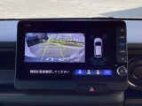 バックモニター付きで、車庫入れやバック時の後方確認をしっかりサポート。モニターに映し出される映像で死角も確認しやすく、狭い場所での駐車や後退時の操作をより安心して行えます。