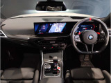 アウトバーンでの走行を見据えたBMWのブレーキシステムはもしもの時にもいち早くマシンを停止してくれます。