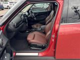 ◆LIBERALAは、輸入車選びの新たなスタイルを提案するインポート・セレクト・ブランドです。オーナー様となる方がクルマから直接感じる感性を第一にした、最良の一台との出会いをコーディネートいたします。