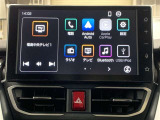ディスプレイオーディオを装備。スマホとクルマをつなぐことで、これまでのナビに加えて、いろんなサービスが楽しめます。