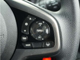 ◆アダプティブクルーズコントロール◆予め設定した車速内でクルマが自動的に加減速。前走車との適切な車間距離を維持しながら追従走行します。【LKAS】車線維持支援システムでステアリング操作を支援。