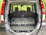 普段のお買い物や通勤、送迎等に十分な荷室スペースを確保しております。セカンドシートを倒すと、大きな荷物の積載も可能です♪