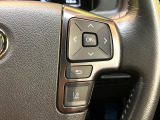 【レーントレーシングアシスト】高速道路走行時、車線からはみ出しそうになるとレーンの中央を走るようにステアリング操作をアシスト。より安全な運転をサポートしてくれます!