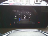 車両状況などを表示するアドバンスドドライブアシストディスプレイ。様々な機能を表示できます。
