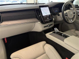 XC90 ウルトラ B5 AWD 4WD 4WD 本革シート