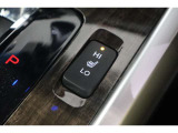 シートヒーター装備付き車!!座席に埋め込まれた電熱線によりシートを暖めることが出来る装備で、温められたシートは、寒い冬には最適です!!