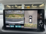マルチビューカメラシステム搭載。狭い場所や見難い場所での車庫入れや狭い道路の走行も安心♪