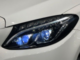 ●LEDヘッドライト:夜間走行時も良好な視界を確保し安心して運転できる高輝度LEDヘッドライトを装備!点灯速度が早く、消費電力も抑えられています。