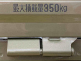 お客様から下取仕入れをする際には、1台づつ査定を行ってお車の状態をチェックしております。自社でメンテナンスの履歴がしっかりしている車両もたくさん入荷しています。