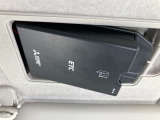 高速道路の料金所も、スムーズに通過できる、ETC車載器を装備しています。