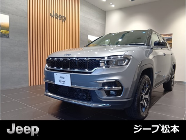 コマンダー 2.0 リミテッド ディーゼル 4WD