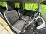 運転席シート廻りは使用感も少なく、良好な状態となっています。丁寧に使われていたことがよくわかりますね。