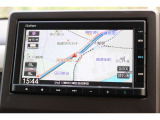 ホンダ純正7インチメモリーナビを装着しております。Bluetooth接続をすれば音楽再生のみならずスマートフォンならばハンズフリー通話も可能です。