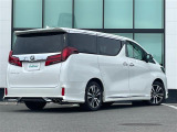 店舗にて現車の確認もいただけますので、お電話で在庫のご確認の上是非ご来店くださいませ!!!