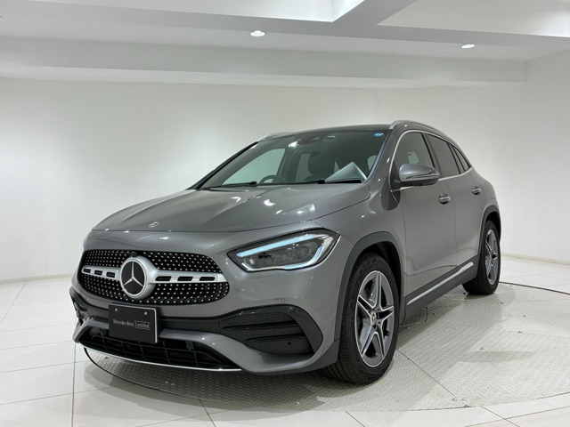 GLAクラス GLA200d 4マチック AMGラインパッケージ 4WD
