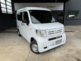 【内外装】専門スタッフが徹底的にクリーニングを施しております。綺麗な状態で納車させていただきます。