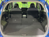 普段のお買い物や通勤、送迎等に十分な荷室スペースを確保しております。セカンドシートを倒すと、大きな荷物の積載も可能です♪