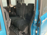 シートに座ってお試し下さい。素晴らしいカーライフの始まりです。