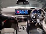アウトバーンでの走行を見据えたBMWのブレーキシステムはもしもの時にもいち早くマシンを停止してくれます。