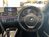 3シリーズセダン 320i xドライブ スポーツ 4WD 本革シート