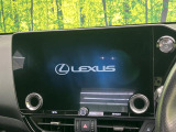【メーカー純正14インチナビ】インテリアに溶け込むスタイリッシュな「専用設計」メーカーナビを装備♪視認性や操作性など基本性能にも優れ、より上質なカーライフをお楽しみいただけます。