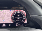 新車拠点のデモカー(試乗車)で使用していた車両です。弊社整備工場にて点検整備を行ったうえで新車保証を継承いたしますのでご安心ください。