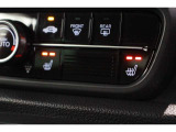 シートヒーター装備付き車!!座席に埋め込まれた電熱線によりシートを暖めることが出来る装備で、温めたられたシートは、寒い冬には最適です!!