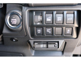 ETC付車でないと入れない高速入口が増えてきています。ETCは必需品です。