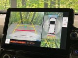 【パノラミックビューモニター】専用のカメラにより、上から見下ろしたような視点で360度クルマの周囲を確認することができます☆死角部分も確認しやすく、狭い場所での切り返しや駐車もスムーズに行えます。