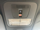 【Honda CONNECT】を搭載。あおり運転にあっている時など緊急時にオペレーターのサポートを受けられたりスマートフォンでクルマのエンジン・エアコンをONにでき安心・機能的なカーライフを実現します