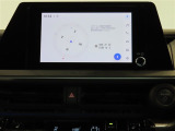 ディスプレイオーディオを装備。スマホとクルマをつなぐことで、これまでのナビに加えて、いろんなサービスが楽しめます。