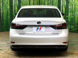 安心の最長10年・走行無制限保証(有償)をご用意。保証内容も充実はもちろん、無料点検&オイル交換や、年中無休の全国・24時間ロードサービスも付帯されておりますのでご安心下さい。