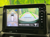 【マルチアラウンドモニター】専用のカメラにより、上から見下ろしたような視点で360度クルマの周囲を確認することができます☆死角部分も確認しやすく、狭い場所での切り返しや駐車もスムーズに行えます。