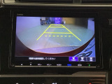 バックをするとき自動でリアの様子が映る『リアカメラ』付き! 画面で確認しながらバックが出来るので駐車の時も安心です。