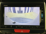バックカメラ付きで後方の確認も安心です!スムーズな駐車・車庫入れをサポートいたします!