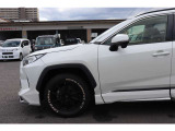 R2年式・RAV4・X・5.8万キロ・LEDヘッドライト・F・S・Rエアロパーツ・9インチナビ・Bluetooth・CD/DVD再生・バックモニター・ドライブレコーダー・インテリキー