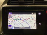 ナビゲーションはフルセグTV対応の純正メモリーナビを搭載しています。Bluetoothオーディオ機能がありますので、スマートフォンなどの音楽も再生できます。